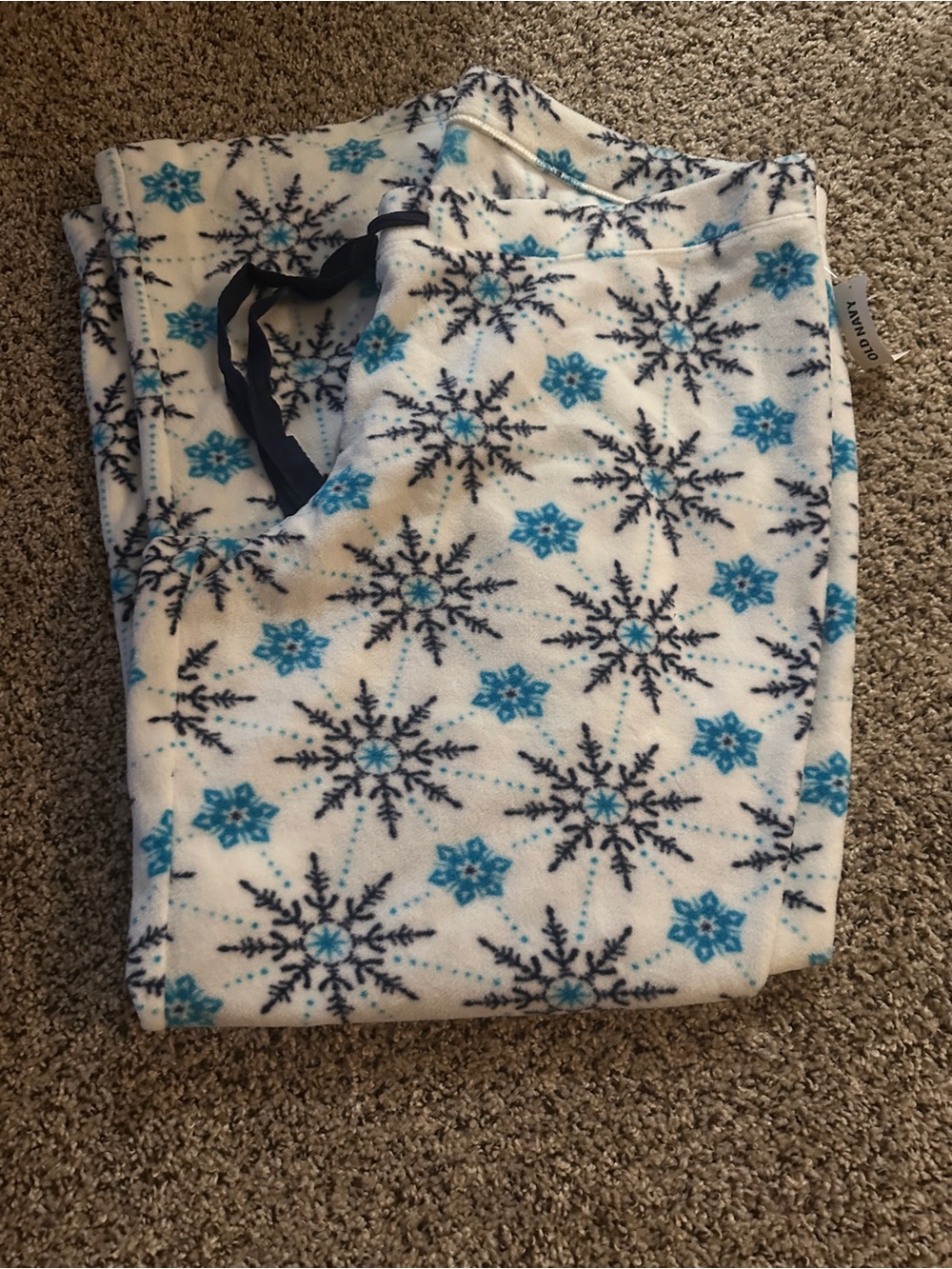 Woman's Snowflake Fleece Pajama Pants - White & Blue